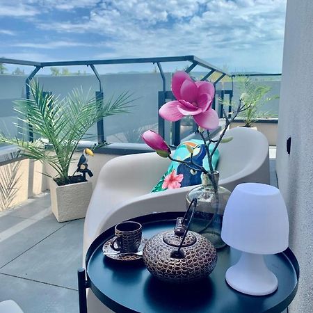 Madagascar Apartman Kestel Dış mekan fotoğraf