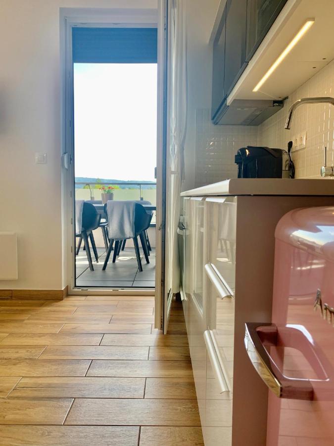 Madagascar Apartman Kestel Dış mekan fotoğraf